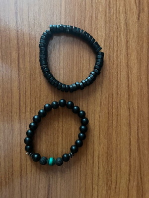 Men's bracelets like new, set of 2, black
