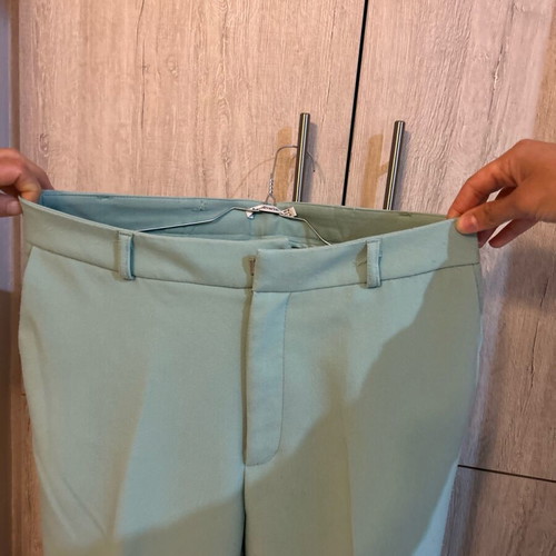 Stradivarius pistachio pants like new, size M 38 10