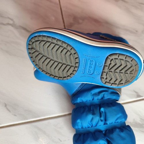 Crocs kids boots like new, blue, size 27-28