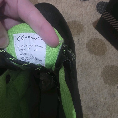 Work boots new size 39 black with green details