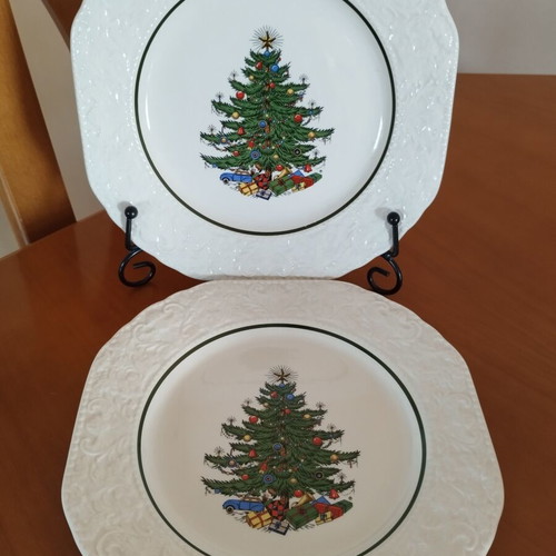 English porcelain plates set of two, new, 21×21 cm