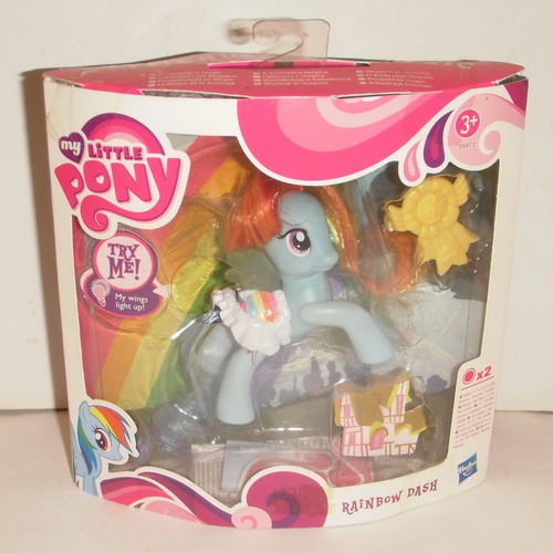 My Little Pony Rainbow Dash figure 2010 Hasbro