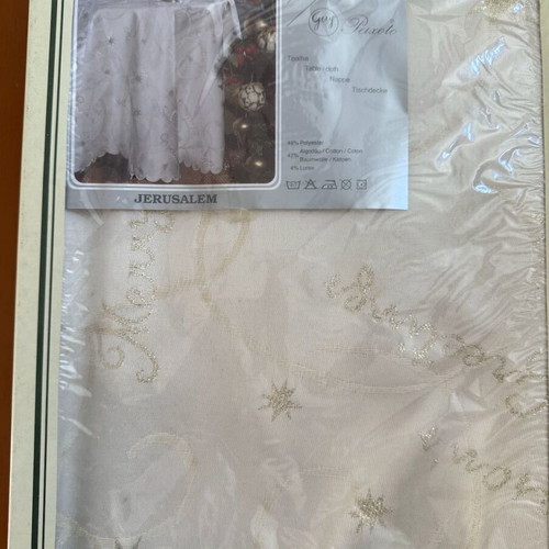 Guy Peixoto luxury tablecloths Califa and Jerusalem models