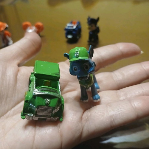 7 Mini Paw Patrol Figures Like New with Vehicles