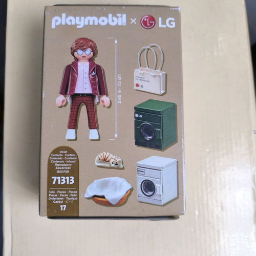 Playmobil 71313 x LG Electronics Wash Tower JJ Figure new