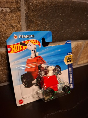 Snoopy Hot Wheels Screen Time 2025 καινούργιο