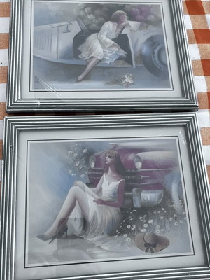 Retro art prints set of 2, new