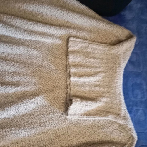 Wool poncho like new, beige, size L