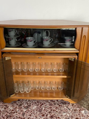 Wooden rotating drinks cabinet used