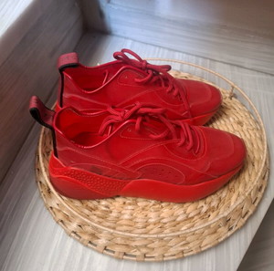 Stella McCartney sneakers