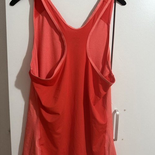 Nike top like new, orange, size XL