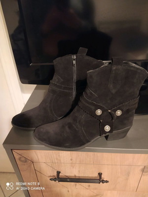 Cowboy ankle boots Smart Cronos new, black, suede
