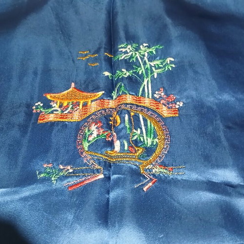 Women's satin kimono robe L/XL blue with embroidery like new