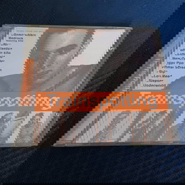 TRAINSPOTTING CD SOUNDTRACK- NEW ORDER, BLUR, IGGY POP, PULP, UNDERWORLD