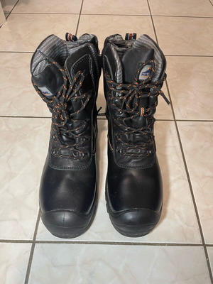Firefighter boots like new, waterproof with steel toe cap