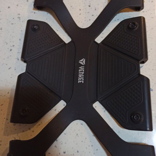 Tablet case 10.01 rubber Yenkee new unused
