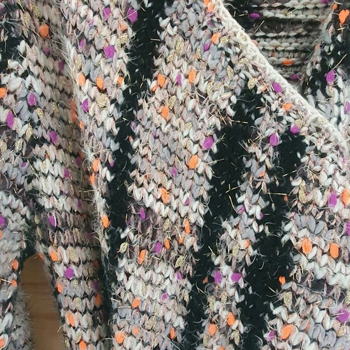 BSB cardigan multicolor size L like new