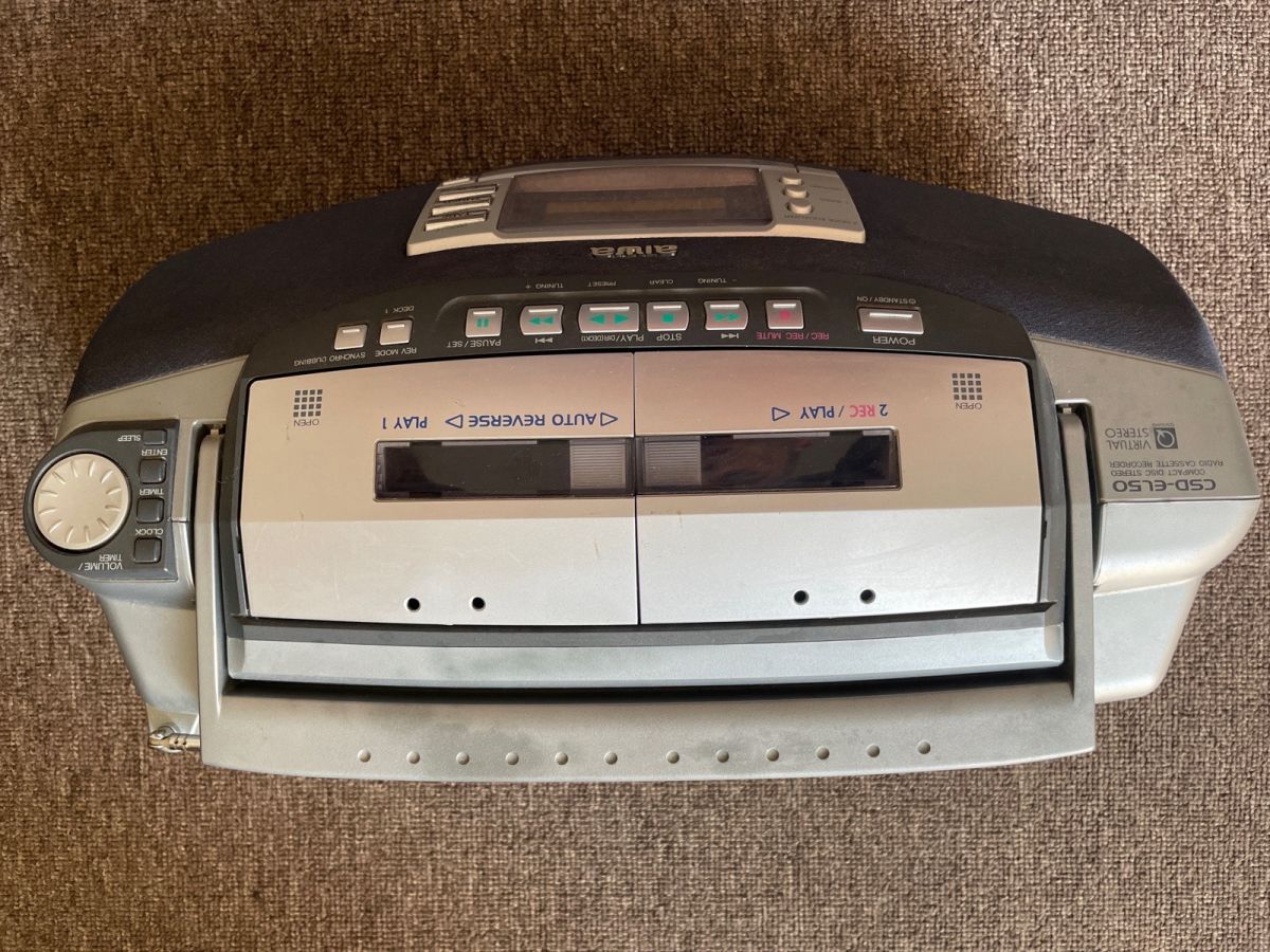 Aiwa CSD-EL50 radio CD used without remote - € 35,00 - Vendora.cy