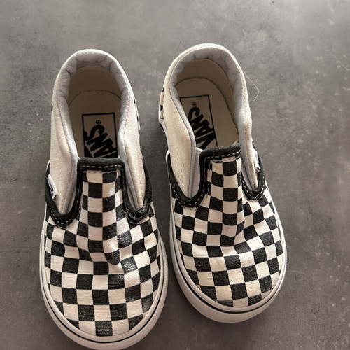 Vans kids shoes size 23 used, very good condition