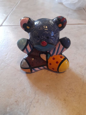 Small bear piggy bank