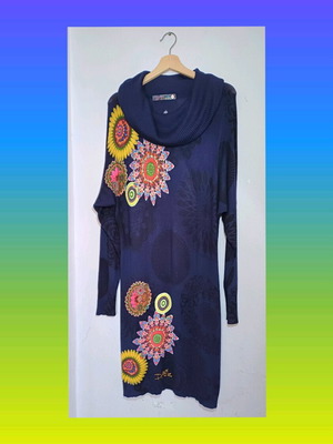 Плетена рокля Desigual XL като нова, синя с цветни мандала мотиви