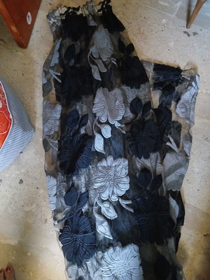 Curtain black with gray 2.00×2.80 height like new