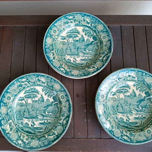 English deep plates Wild Rose Nuneham Courtenay set of 3 like new, green