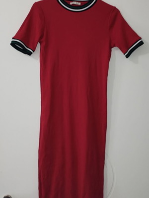 Zara red dress hip line, like new, size L