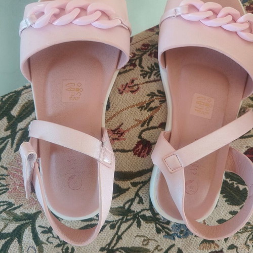 Children's anatomical sandals, size 35