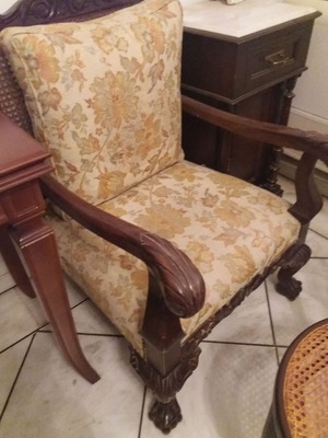 Σαλονάκι Queen Anne μεταχειρισμένο, 2 πολυθρόνες, 2 καρέκλες και τραπέζι