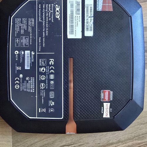 Acer Revo 70 mini PC with 4GB RAM and 500GB HDD