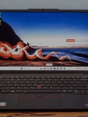 Lenovo ThinkPad E14 Gen 5 φορητός υπολογιστής, AMD Ryzen 7730U, 16GB RAM, 512GB SSD