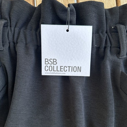 BSB women's black paperbag skirt
