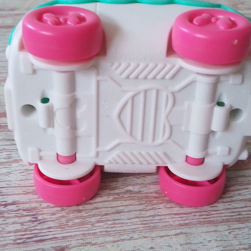 Disney's Minnie's Cruiser toy car used, Matel 2012