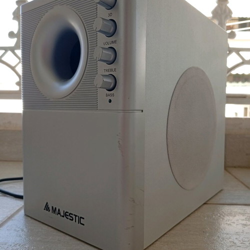 Majestic Subwoofer used