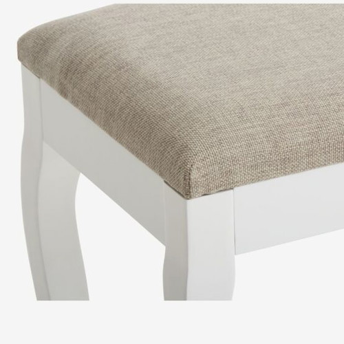 Boudoir with stool like new