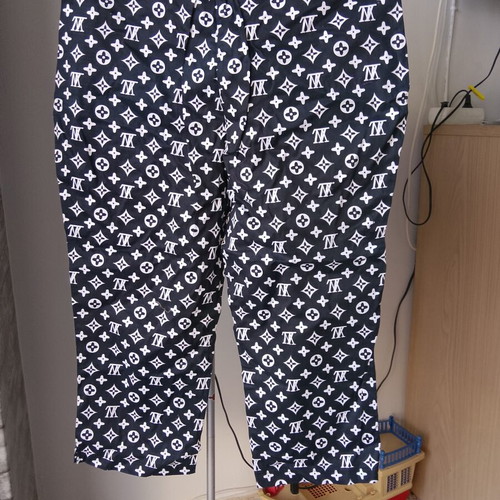 H&H pants new with tag, black and white, size L