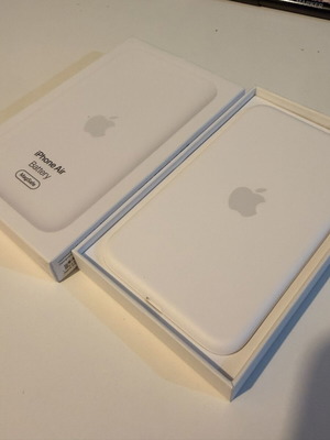 Apple iPhone Air MagSafe Battery, original, with receipt and warranty