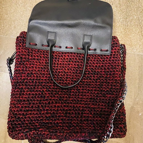 Handmade knitted shoulder bag new, burgundy and black with satin lining