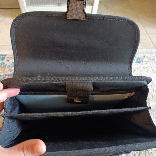 Diplomat Briefcase used with laptop compartment, black