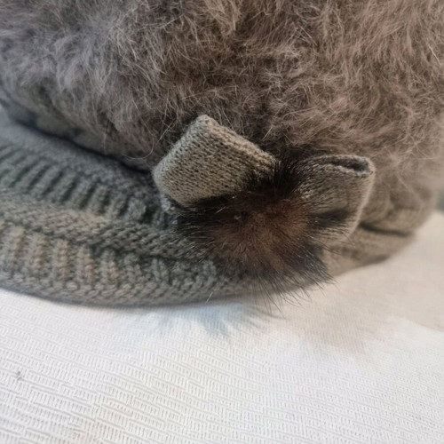 Women's wool beret hat like new, gray-pink, one size