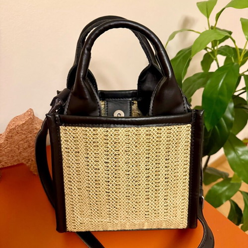 Elena Athanasiou Street 52 woven handbag crossbody like new, natural beige and black