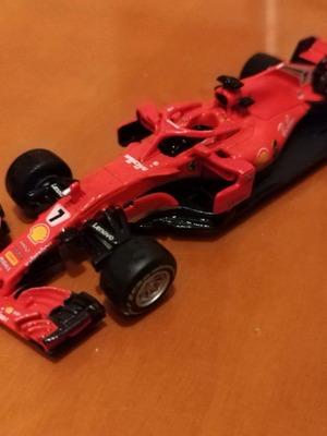 Ferrari SF71H Kimi Raikkonen 1/43 used