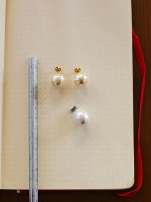 Pearl earrings and pendant set used