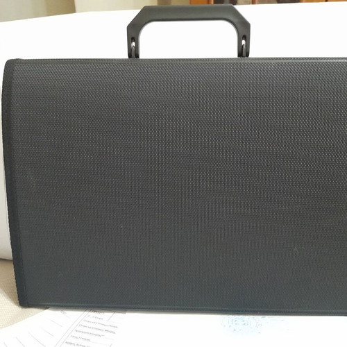 Shuter briefcase with 12 compartments, black