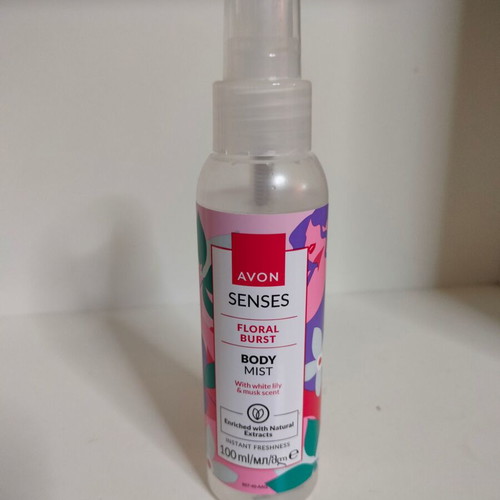 Body Mist Floral Burst with White Lily and Musk 100ml new
