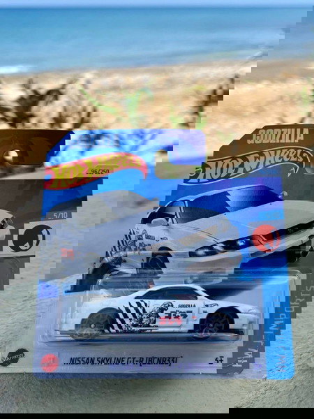  Nissan Skyline GT-R Hotwheels