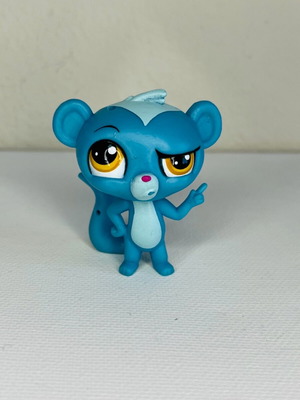 Littlest Pet Shop Sunil Nevla #3678 like new