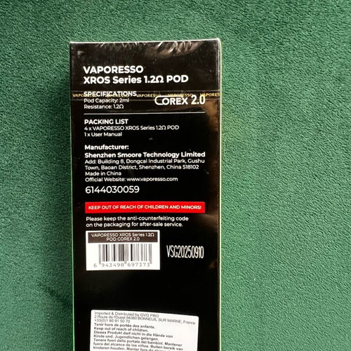 Vaporesso Xros 5 3ml E-Cigarette Kit with 1500mAh Battery Grey Silk and 3 Replacement Pods