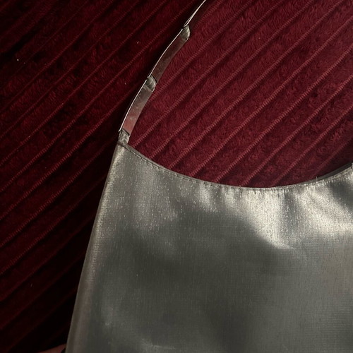 Metal handbag like new, gray with details